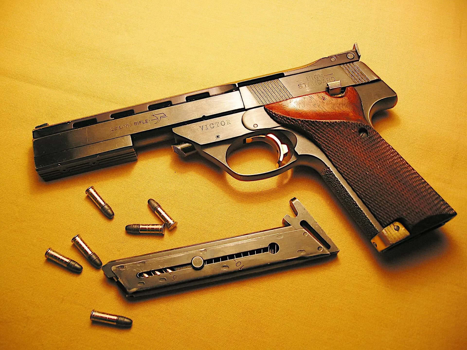 High Standard Target Pistols: Model B, HD Military, and Supermatic — Variants, Takedown, Magazines, and What to Look For