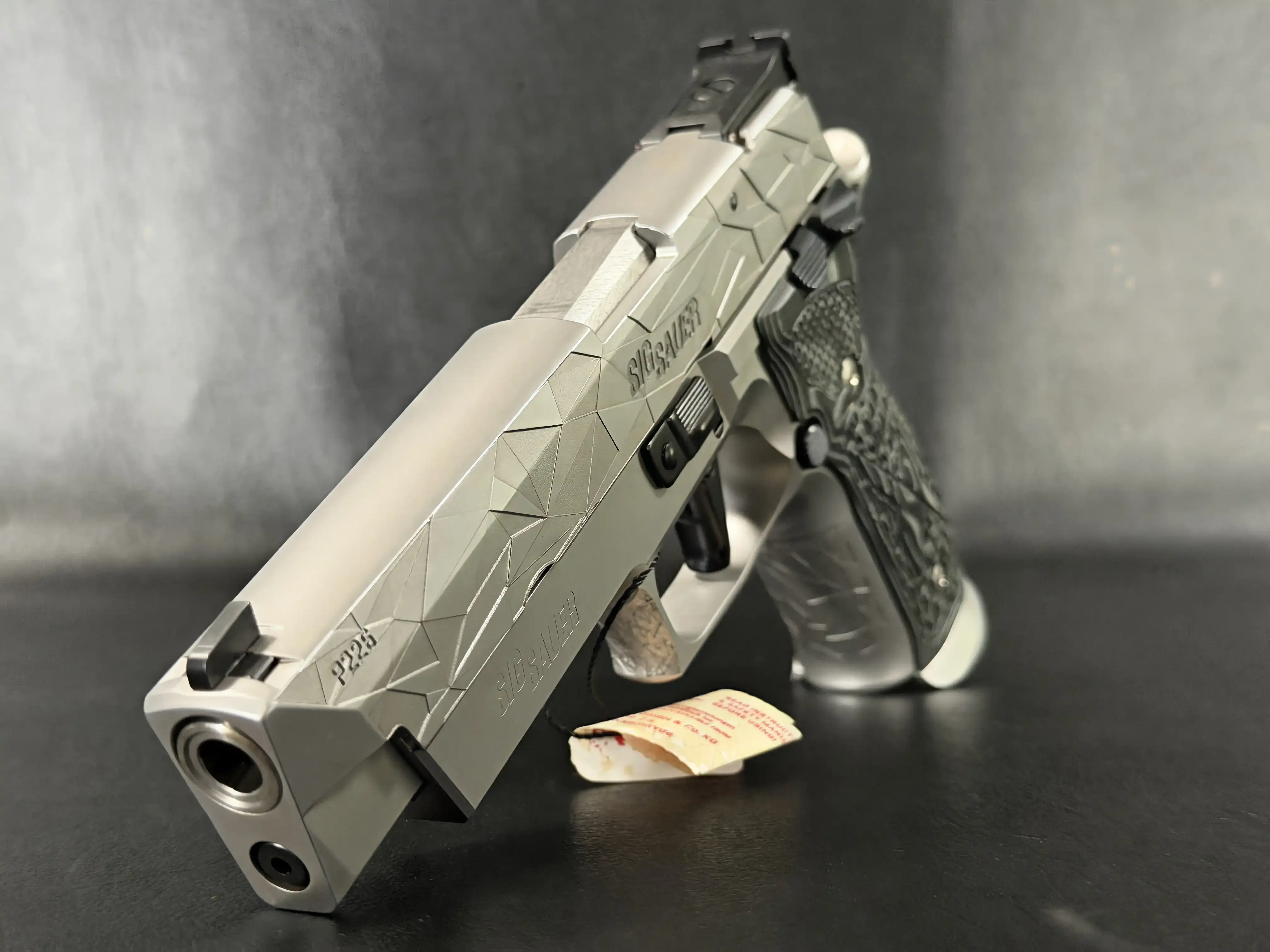 SIG P226 Facet
