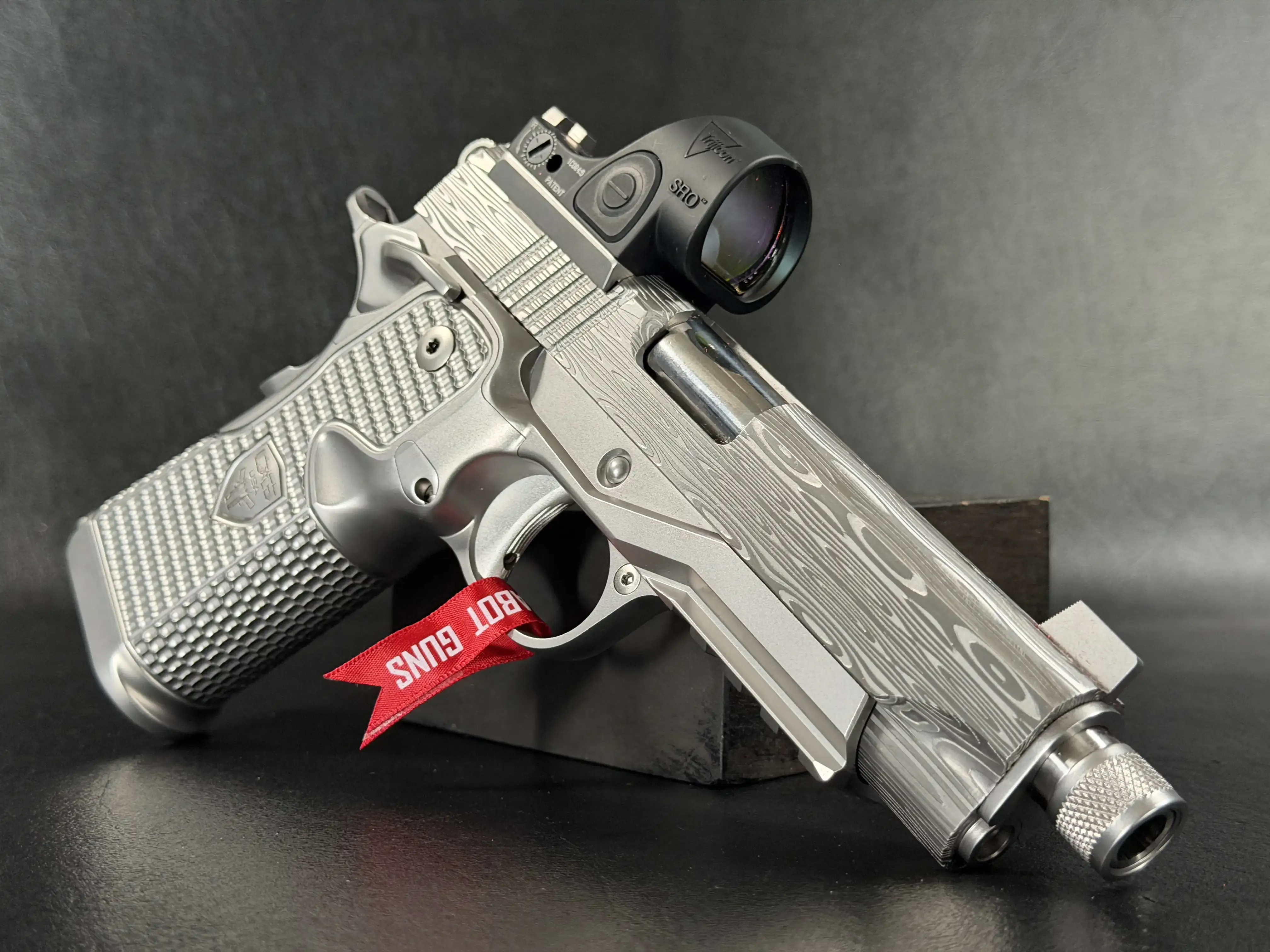 Cabot Guns Serenity Max 7