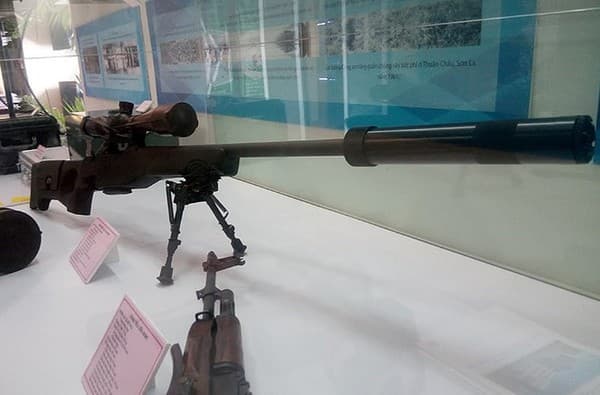 Cz 750 Sniper Right Side View with Bipod and Scope pistol shown in detail view