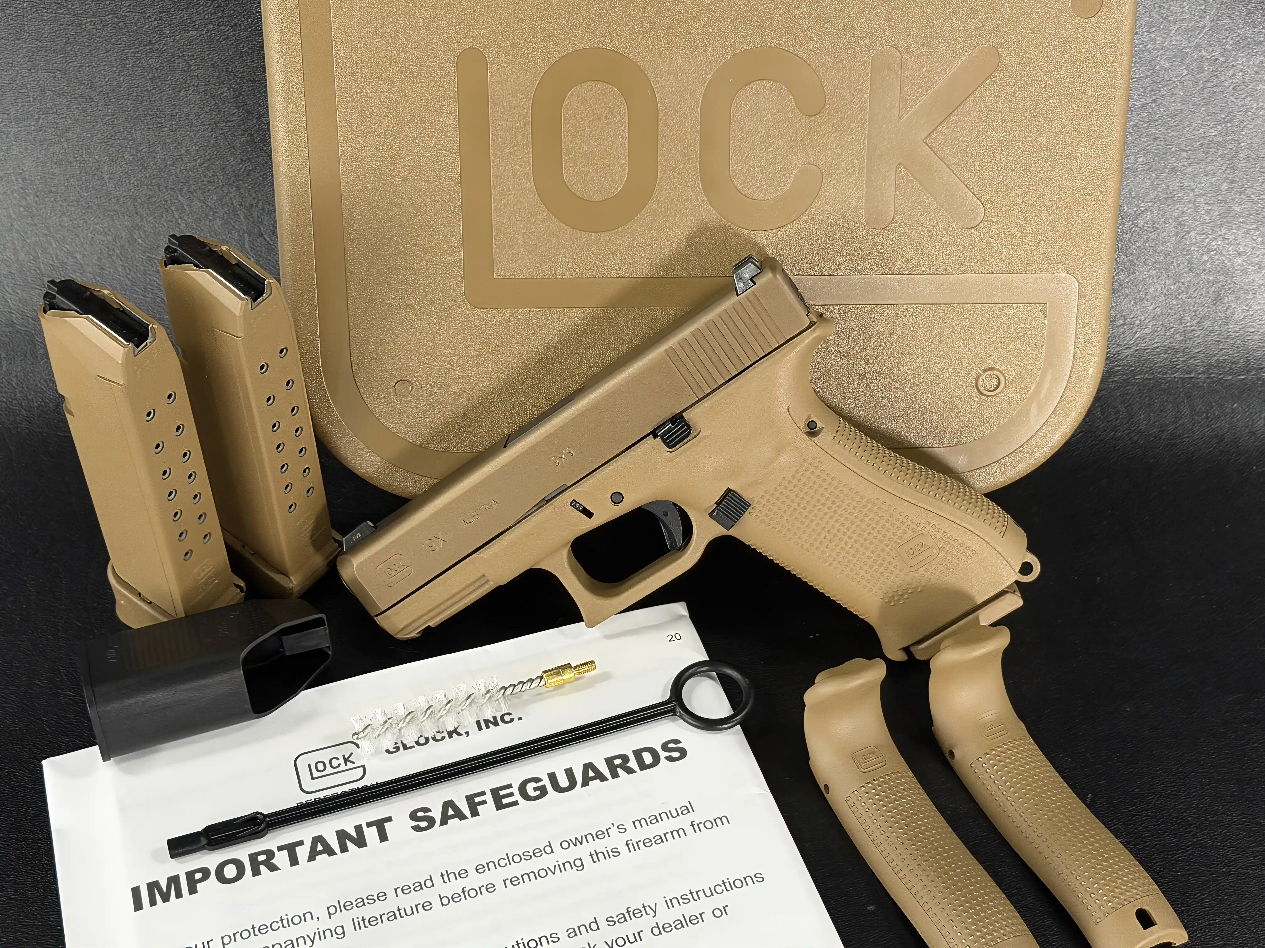 Glock G19X Coyote, photo 1 of 13