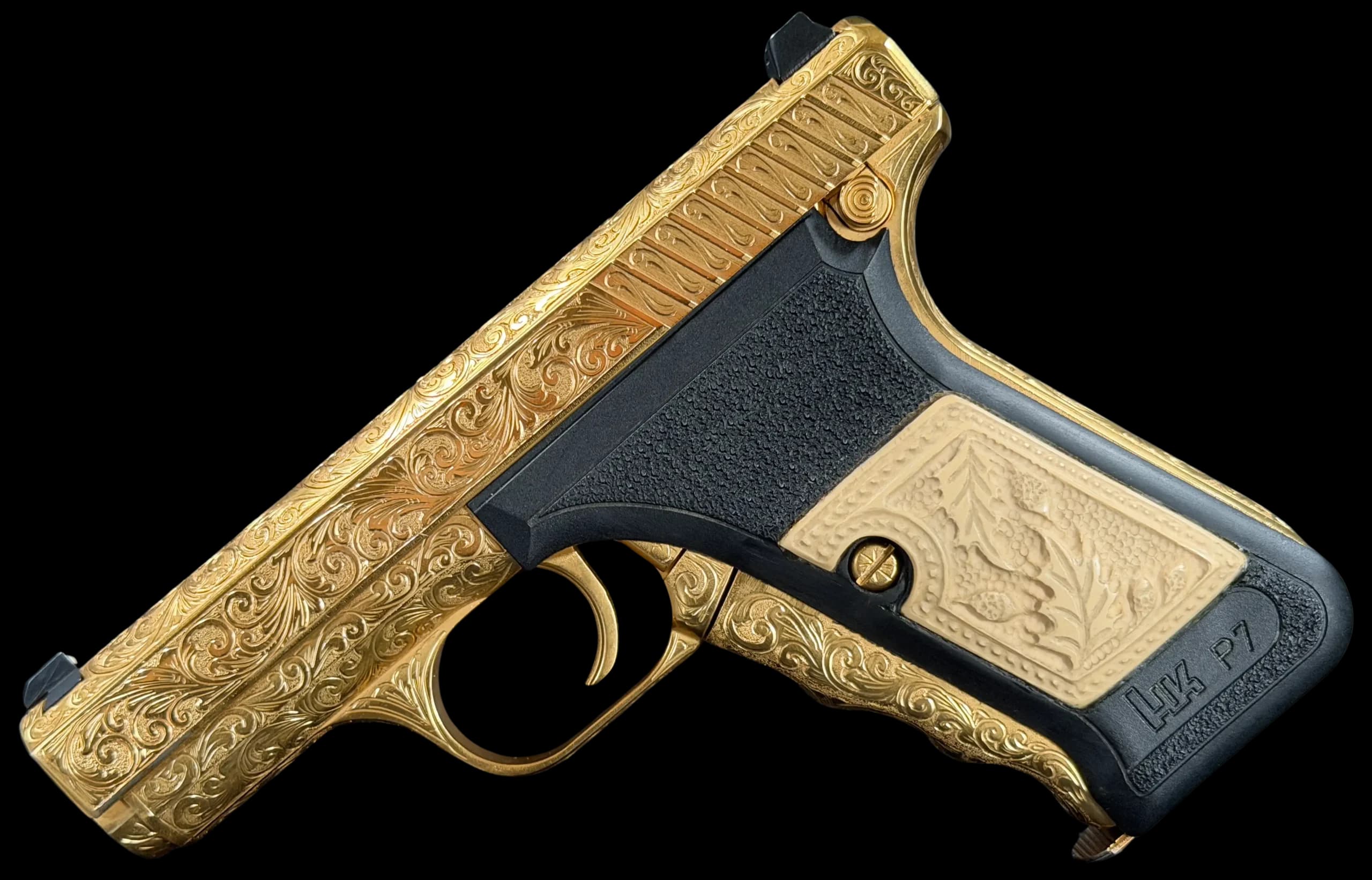 Heckler & Koch Heckler & Koch P7 PSP Gold Engraved by J.W. Thompson 9mm Semi-Automatic