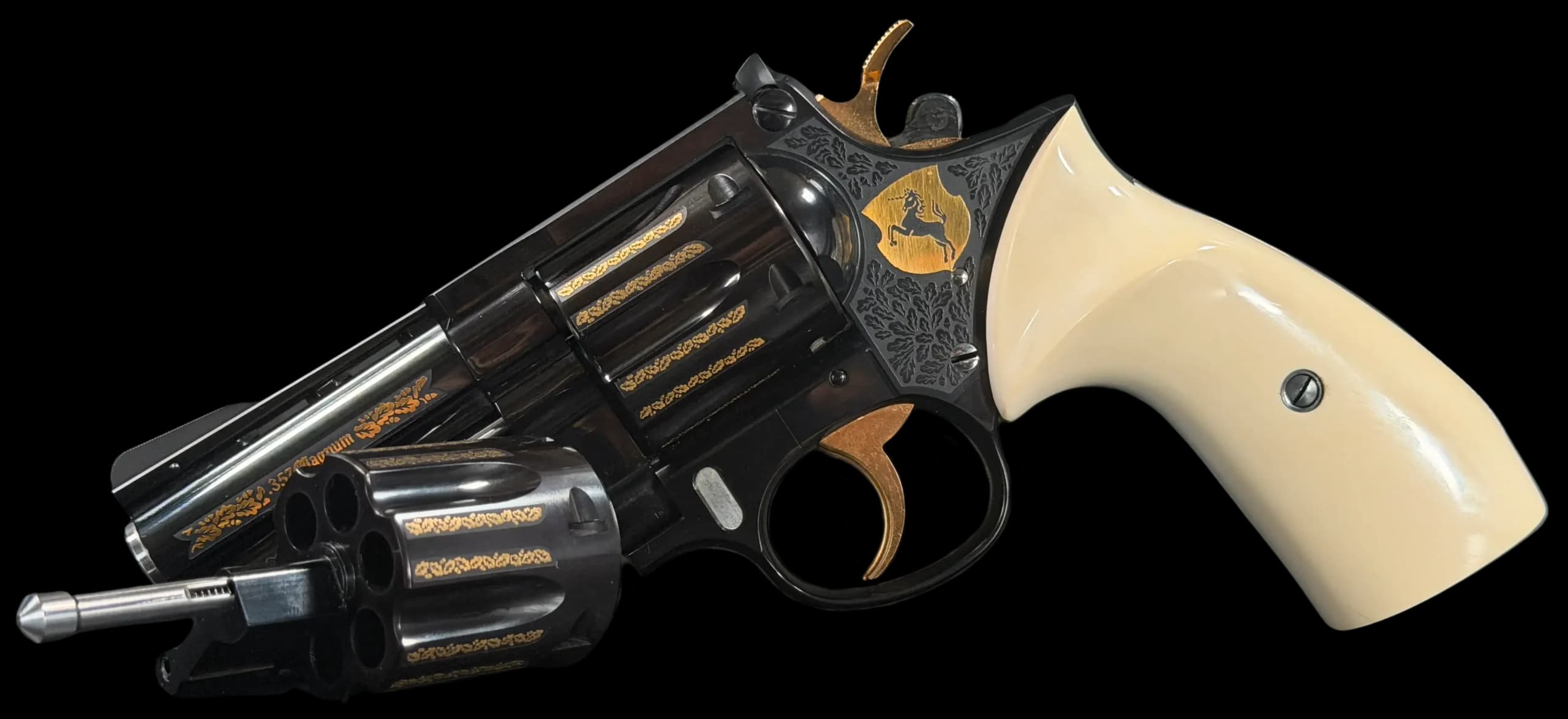 Korth Korth Ratzeburg Combat Gold Inlay Revolver With 9mm Exchange Cylinder 9mm / .357 Magnum DA / SA