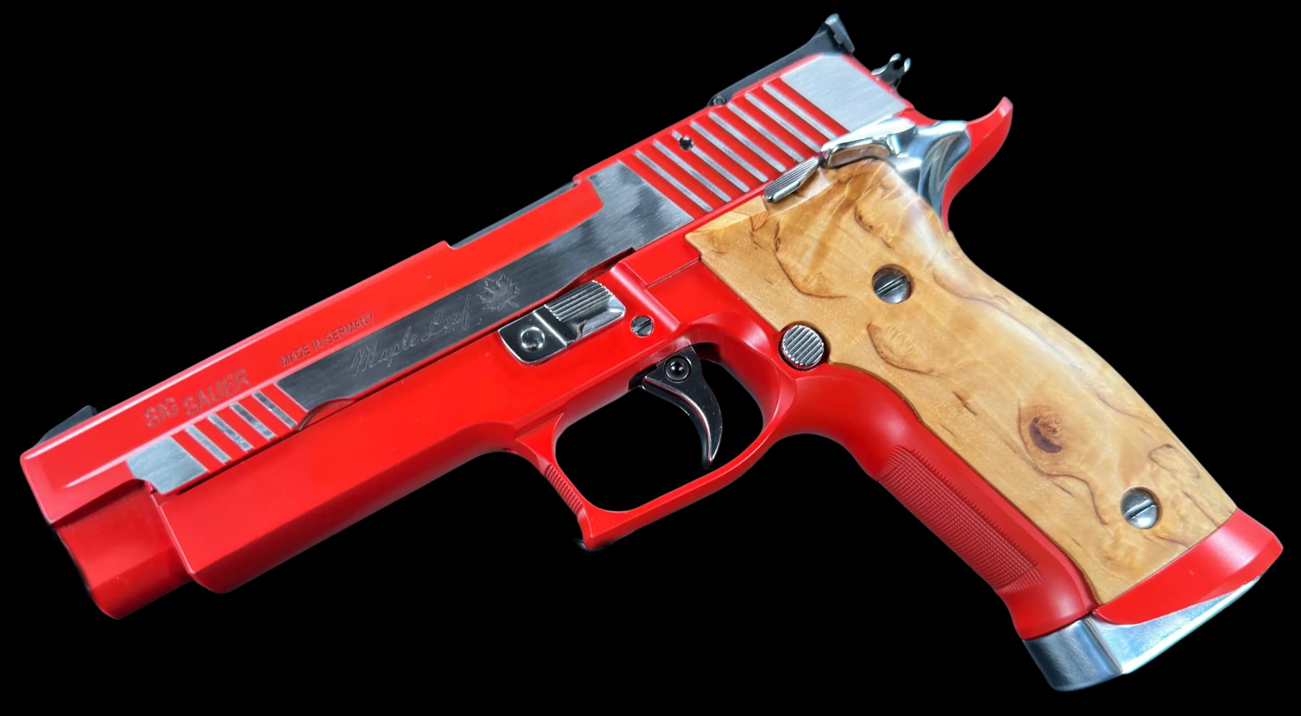 SIG Sauer SIG Sauer P226 X-Five Maple Leaf - Mastershop 9mm Single Action (SAO)