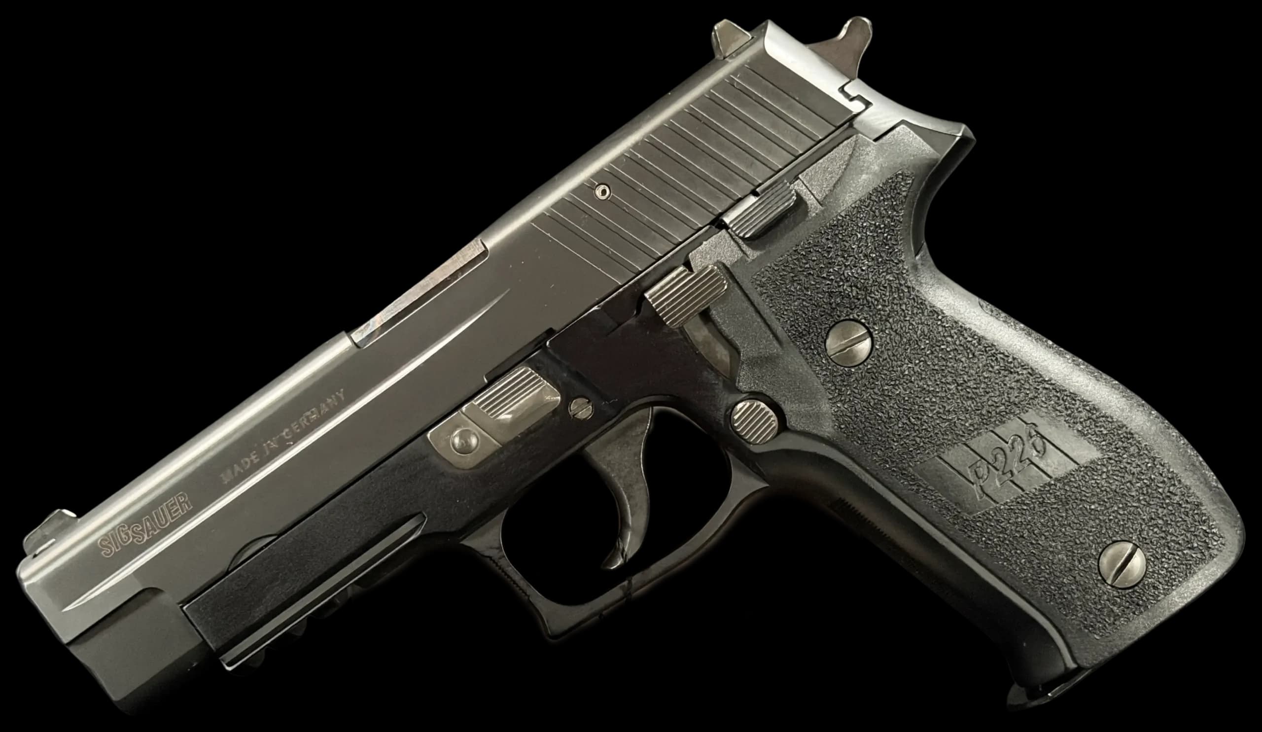 SIG Sauer SIG Sauer P226 AL SO - Made In Germany 9mm DA / SA
