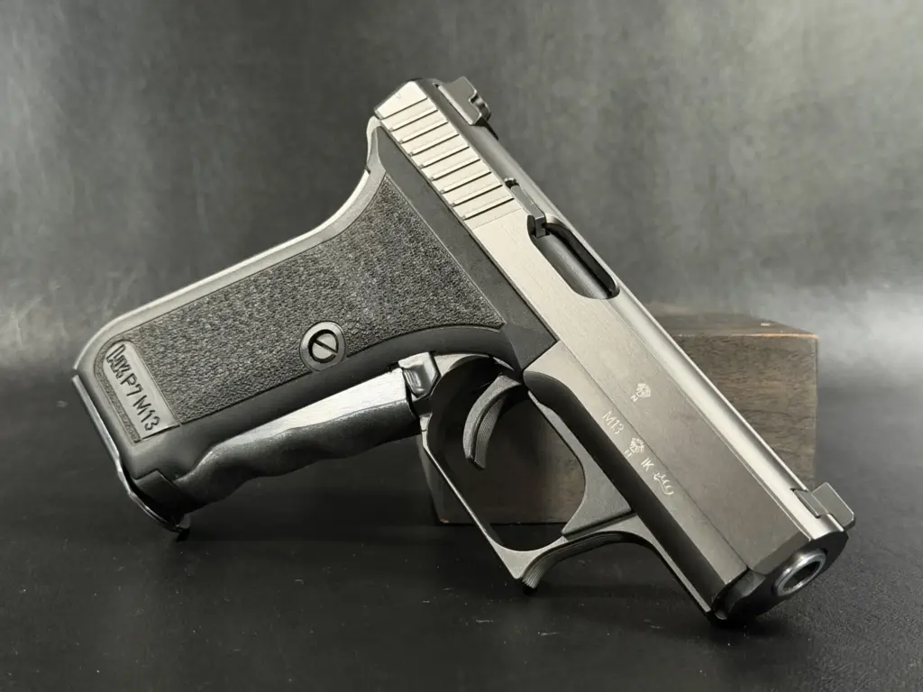 Heckler & Koch P7 M13 9mm pistol image 10