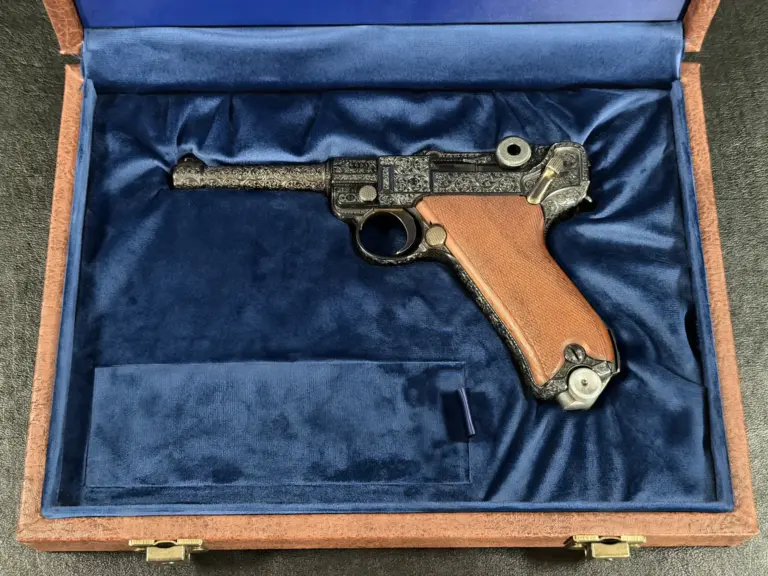 Heinz Funk master engraved DWM Luger P08 pistol image 3